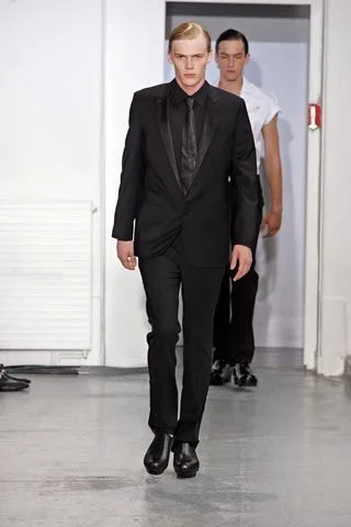 Look 30